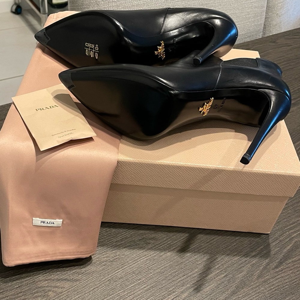 Prada booties size 40 - Picture 5 of 10